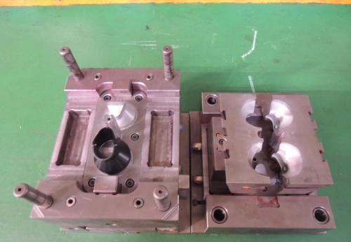 成人大香蕉视频動模冷卻水道的結構形式