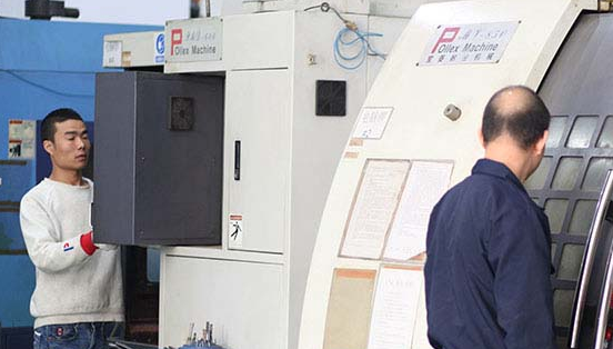 在深圳怎麽選擇專業的模具開模廠呢？