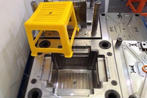 注塑模具加工中模具原理及組成要點有那些呢？