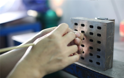 香蕉黄视频下载模具_塑料模具香蕉视频在线网址廠生產abs注塑件怎麽才能增加光亮度？