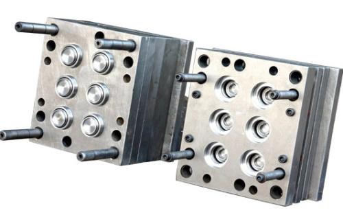 深圳模具廠家：注塑模具和成人大香蕉视频有什麽區別